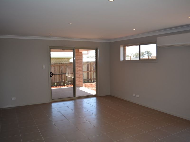 9 Abbey Street, Cranley QLD 4350