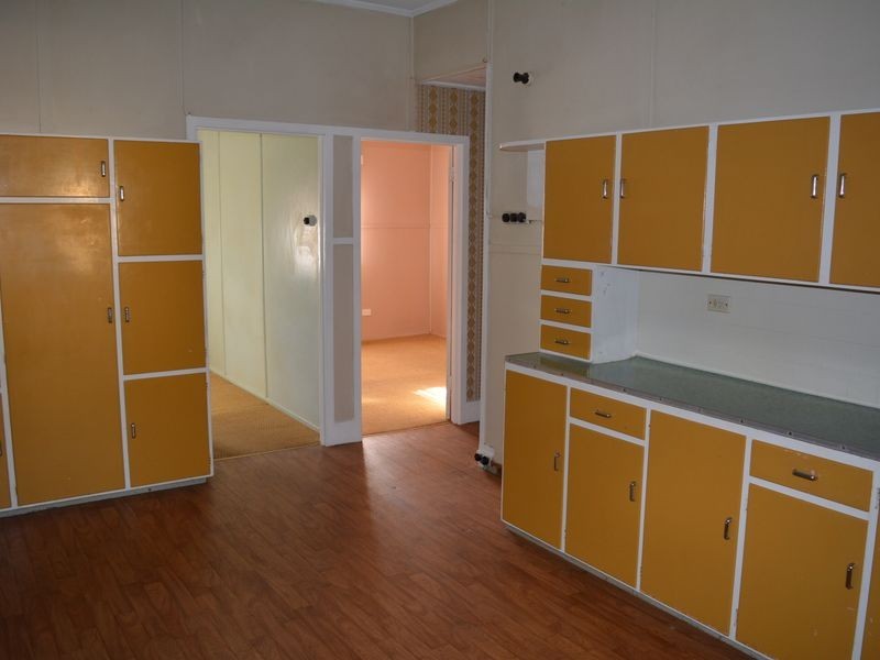 54 Crown Street, Rangeville QLD 4350