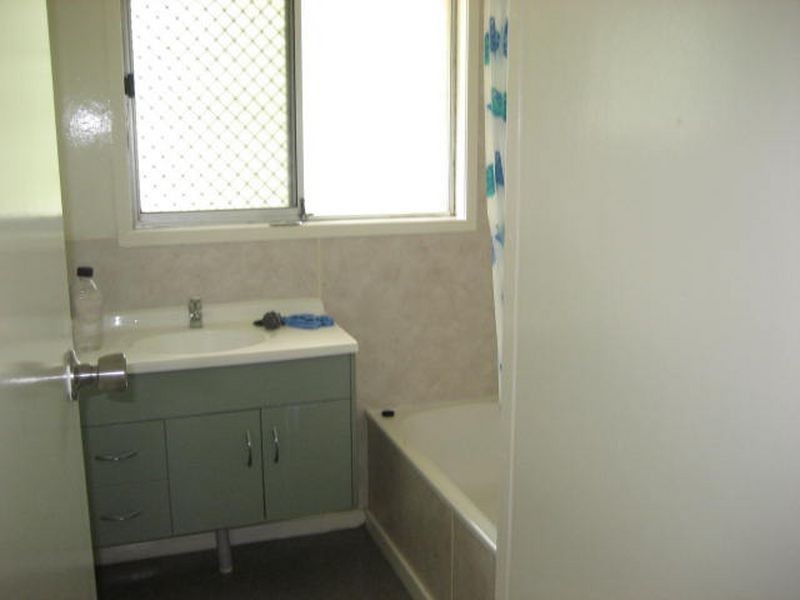 3 Festival Street, Rockville QLD 4350