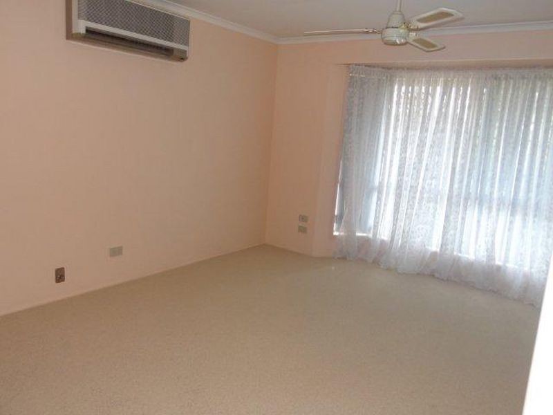 32 Riethmuller Street, Kearneys Spring QLD 4350