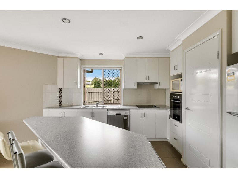 1/13 High Court Drive, Wilsonton Heights QLD 4350