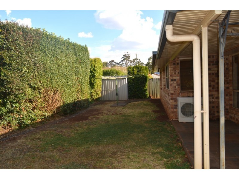 20 Paddington Court, Middle Ridge QLD 4350