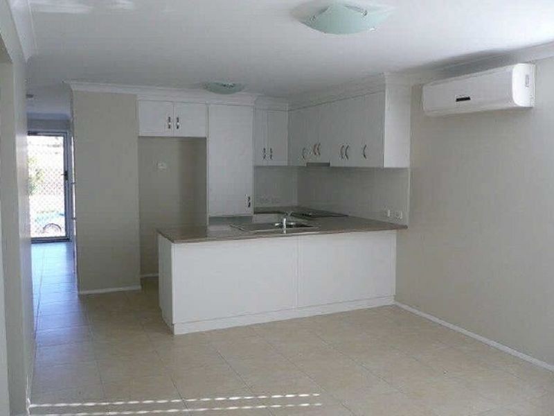 2/5 Coolana Court, Harristown QLD 4350