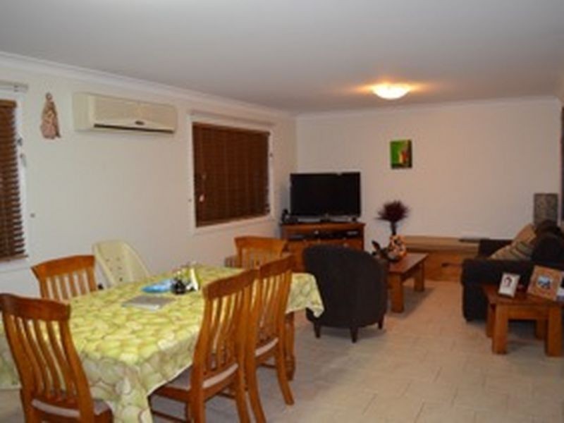 4/14 Uni Plaza Court, Kearneys Spring QLD 4350