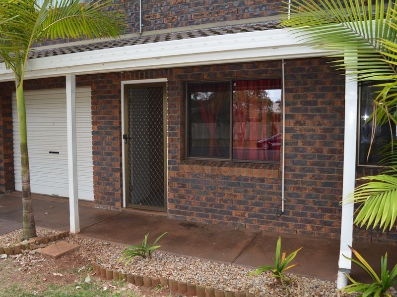 2/87 Boshammer Street, Rangeville QLD 4350