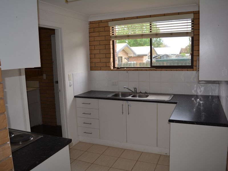 2/87 Boshammer Street, Rangeville QLD 4350
