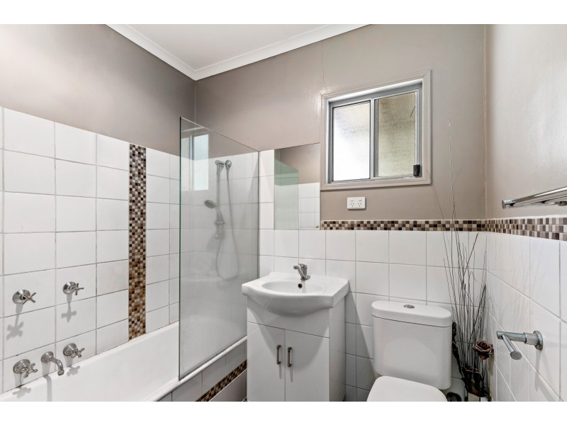 4 Tolmie Street, South Toowoomba QLD 4350