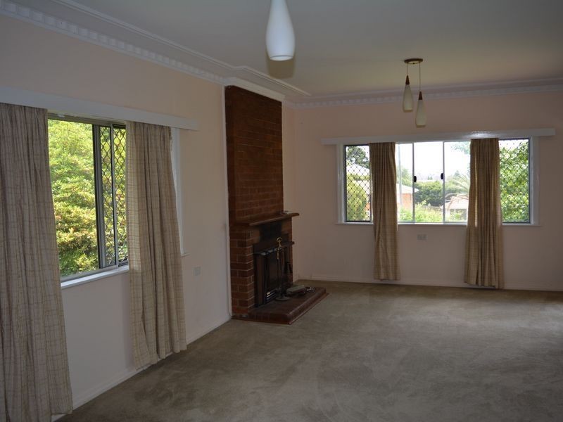 12 Perth Street, Rangeville QLD 4350