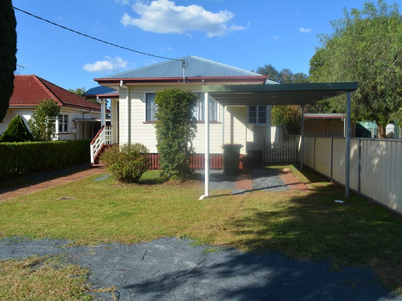 8A Bothwell Street, Newtown QLD 4350