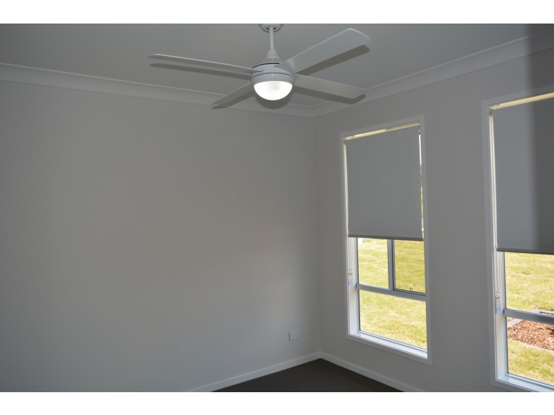 2/47 Crockers Road, Westbrook QLD 4350