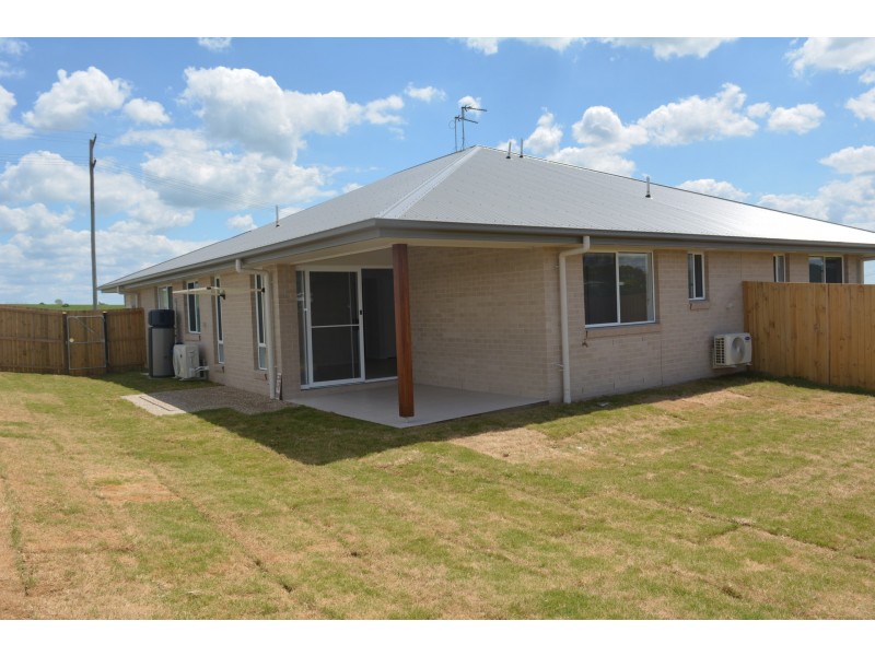 2/47 Crockers Road, Westbrook QLD 4350