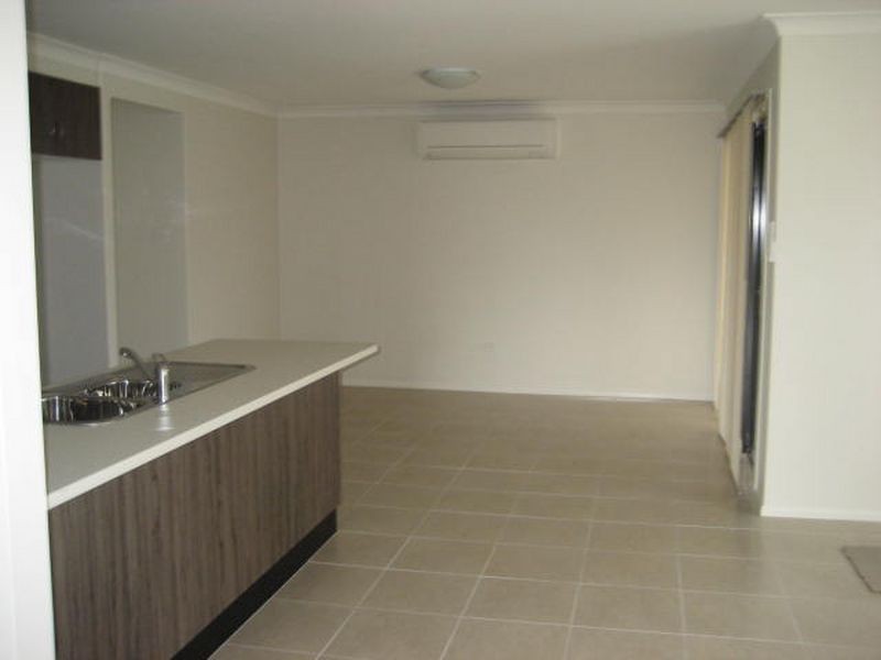 7 Coolana Court, Harristown QLD 4350