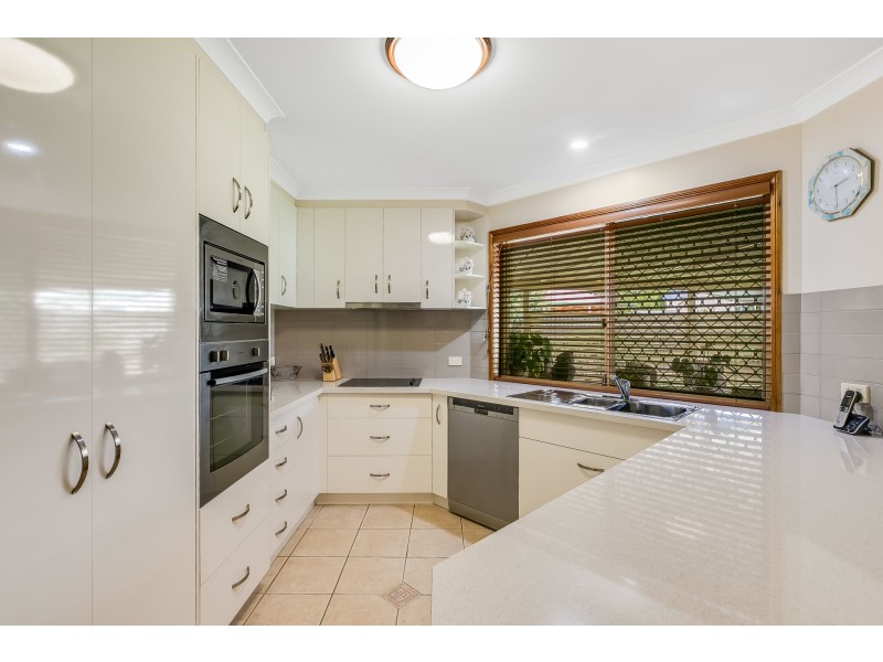12 Malt Court, Kearneys Spring QLD 4350