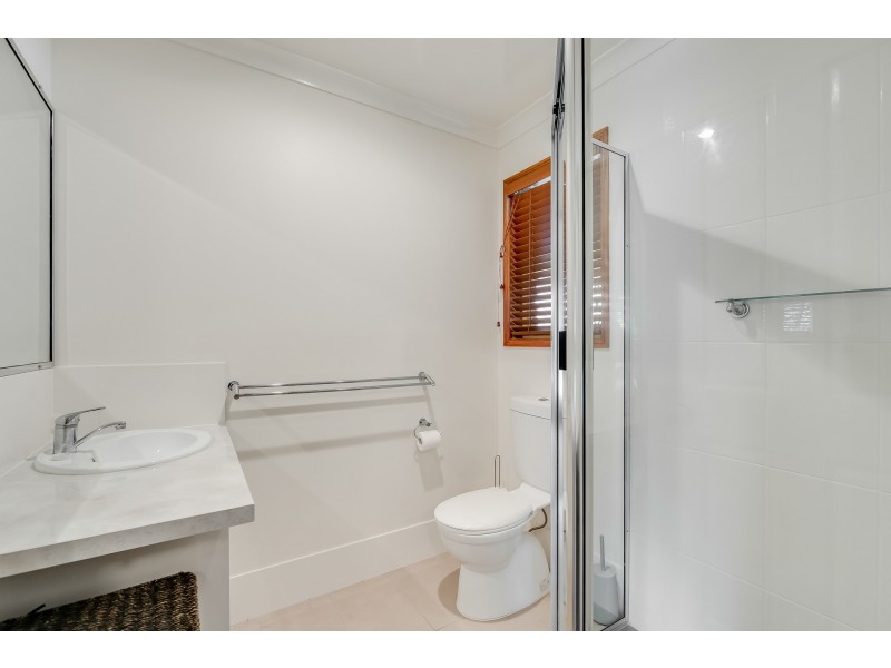 12 Malt Court, Kearneys Spring QLD 4350