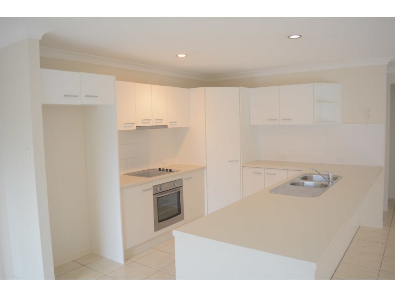 1 Gaudron Close, Wilsonton Heights QLD 4350