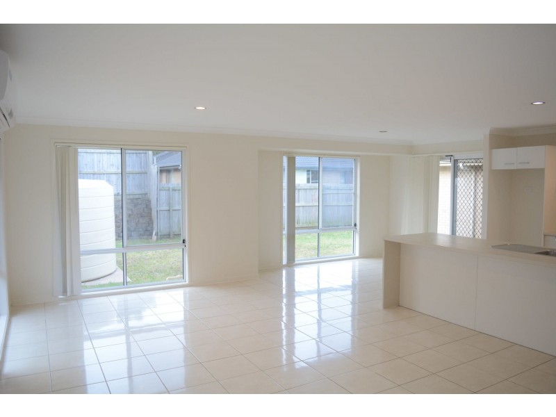 1 Gaudron Close, Wilsonton Heights QLD 4350