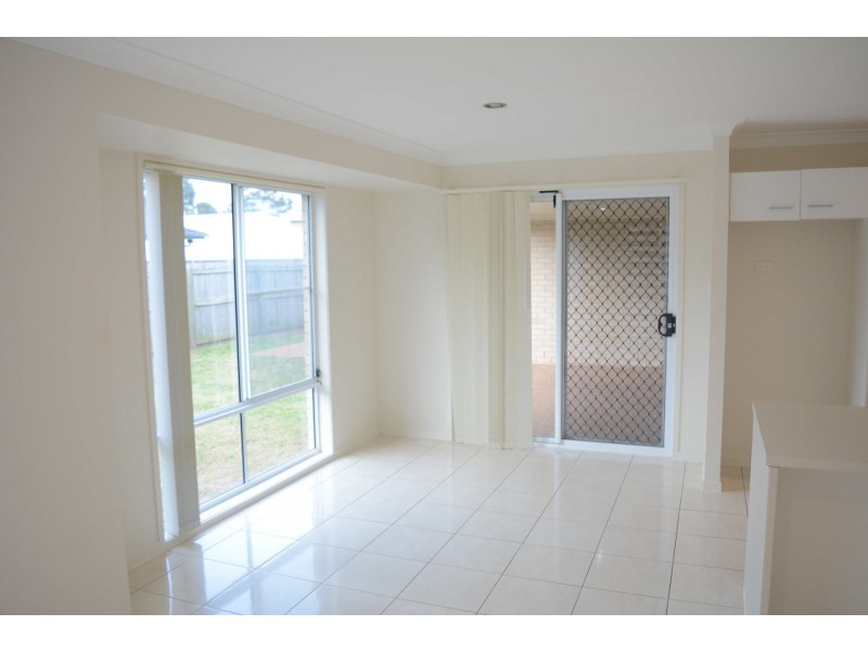 1 Gaudron Close, Wilsonton Heights QLD 4350