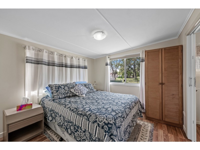 32-34 Cunliffe Street, Oakey QLD 4401