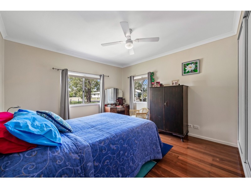 32-34 Cunliffe Street, Oakey QLD 4401