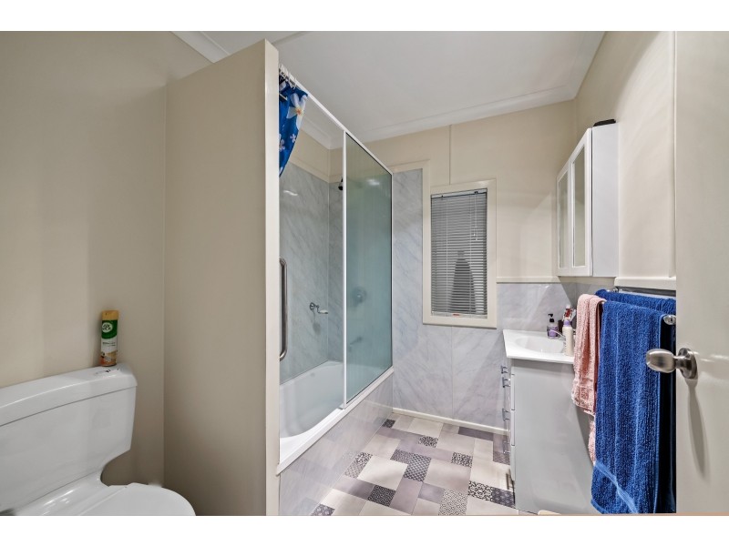 32-34 Cunliffe Street, Oakey QLD 4401