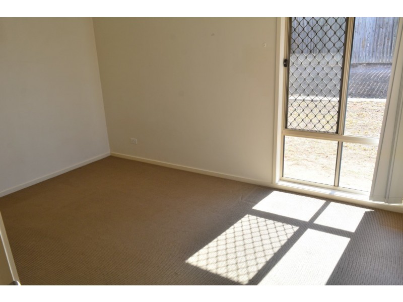 4 Paige Place, Helidon QLD 4344