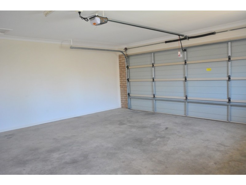 4 Paige Place, Helidon QLD 4344