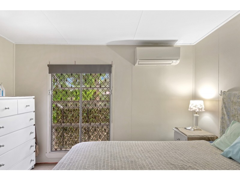 9 Kuhls Road, Highfields QLD 4352