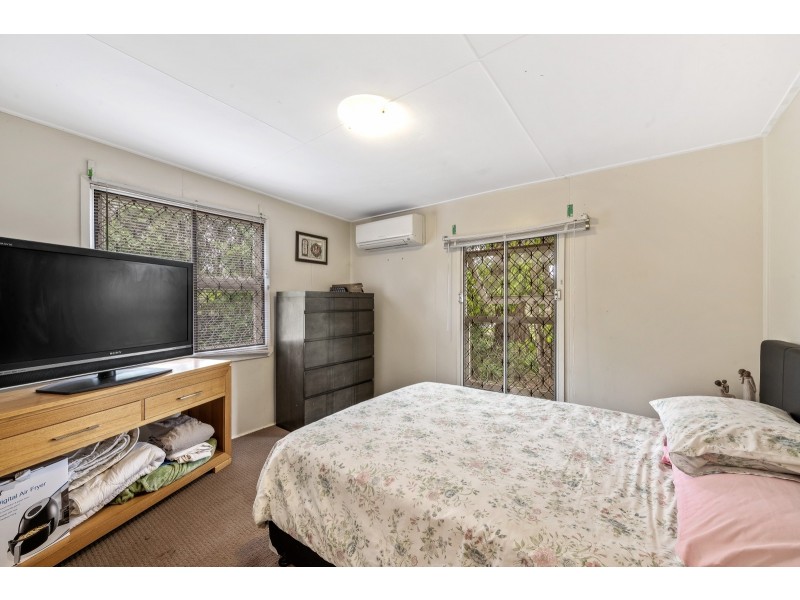 9 Kuhls Road, Highfields QLD 4352