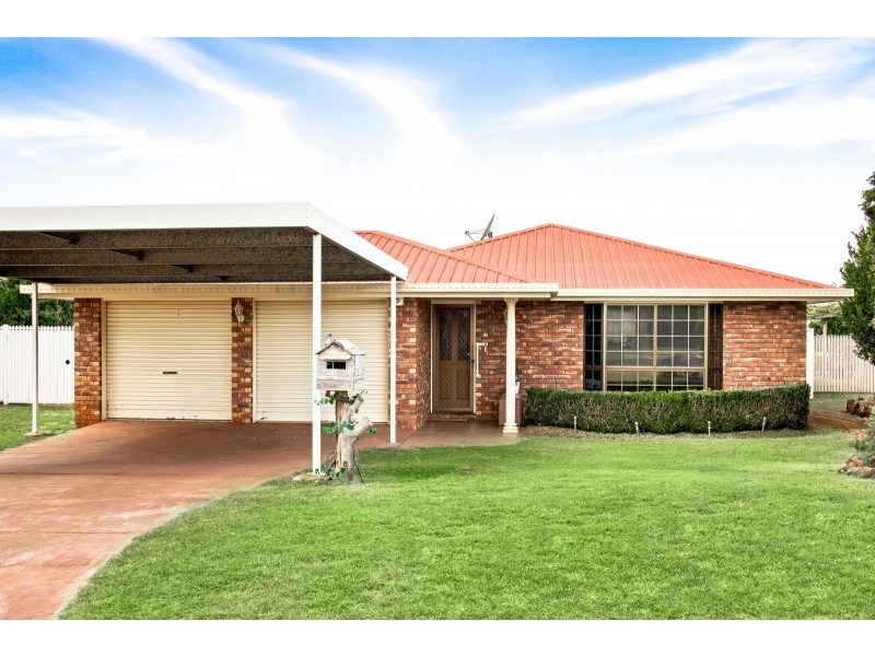 6 Koppe Court, Centenary Heights QLD 4350