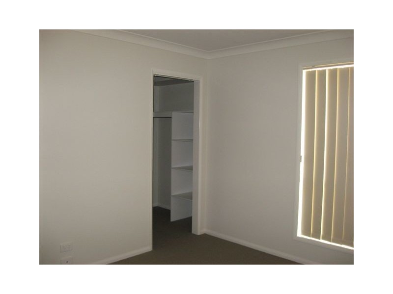 1/88a Hogg Street, Rockville QLD 4350