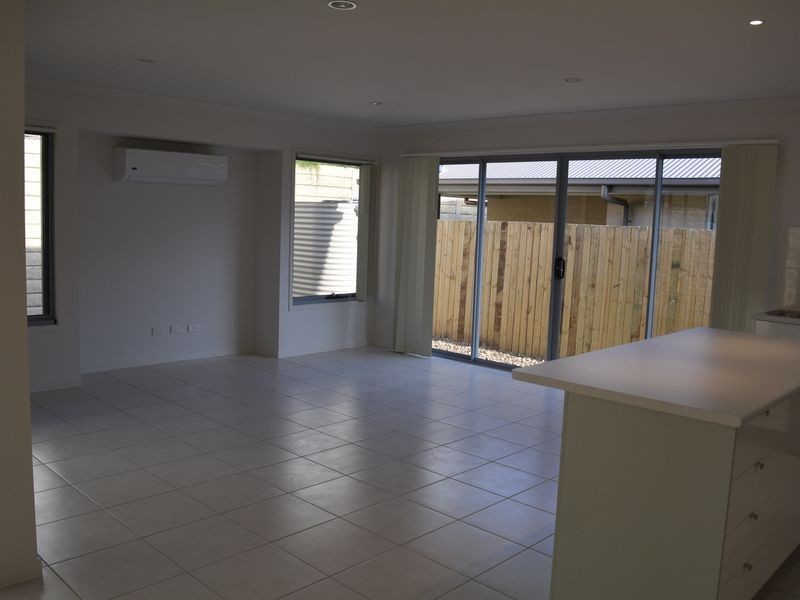 26 Carlin Street, Glenvale QLD 4350