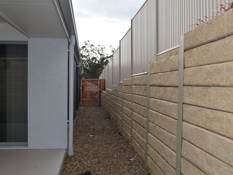 26 Carlin Street, Glenvale QLD 4350