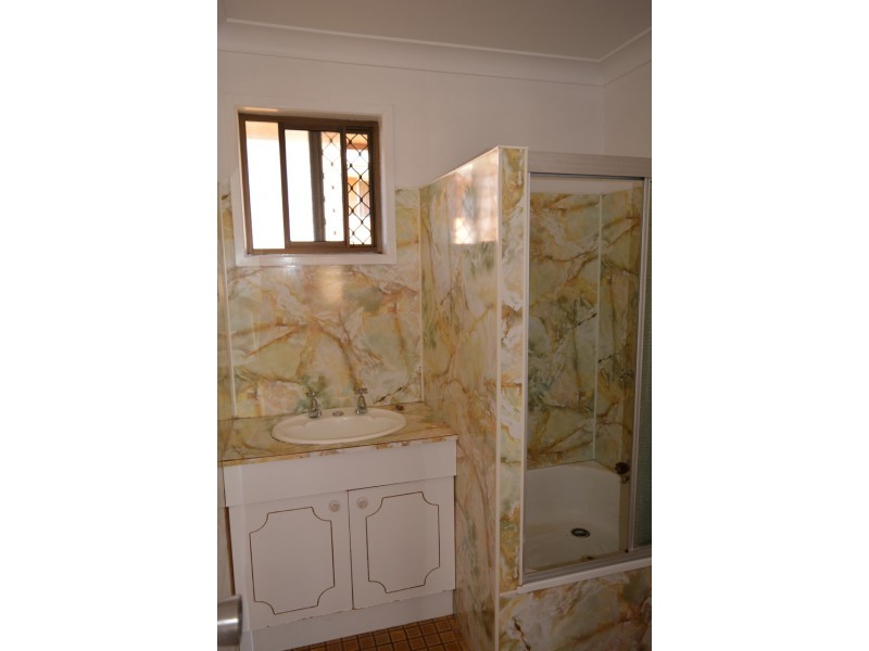 1/75 Hoepper Street, Kearneys Spring QLD 4350