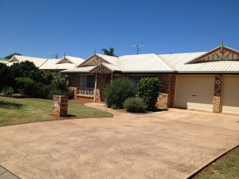 18 Glen Avon Court, Glenvale QLD 4350