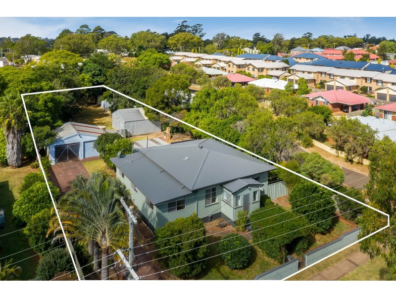 50 Gordon Avenue, Newtown QLD 4350