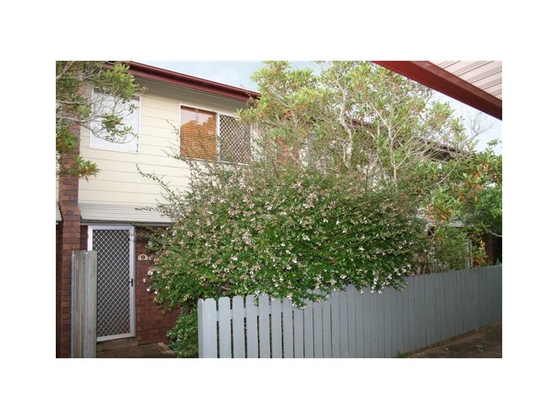 9/6 O’Brien Street, Harlaxton QLD 4350