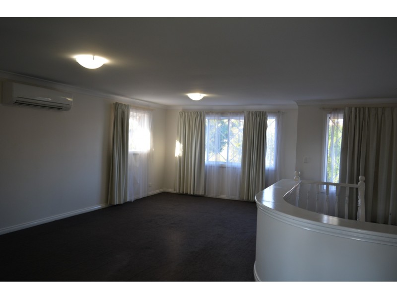 5/42 South Street, Rangeville QLD 4350