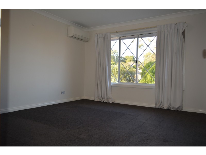 5/42 South Street, Rangeville QLD 4350
