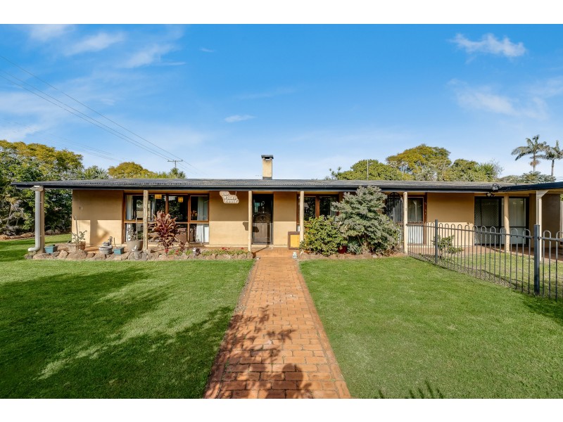 2 Pamela Street, Darling Heights QLD 4350