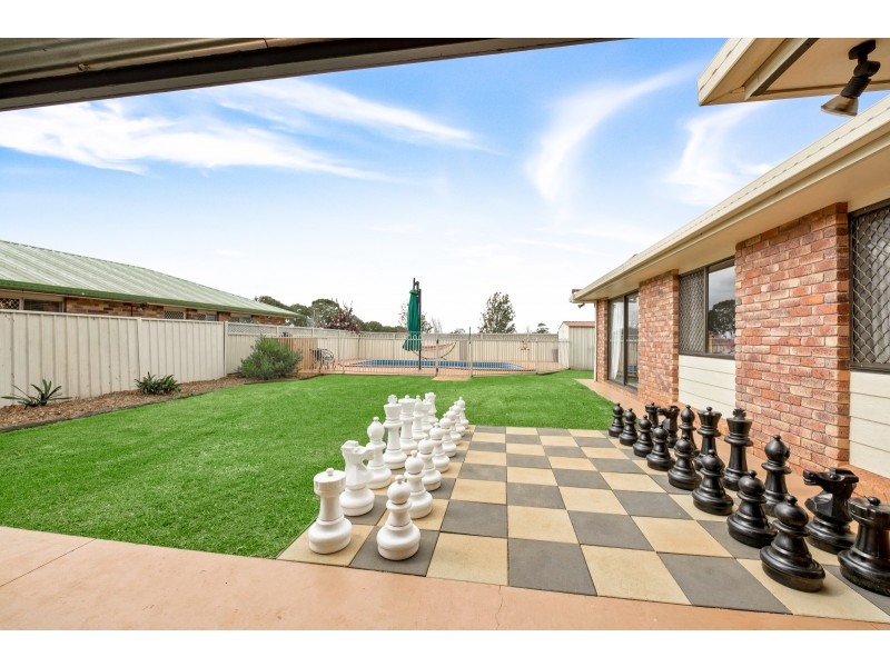 6 Koppee Court, Centenary Heights QLD 4350