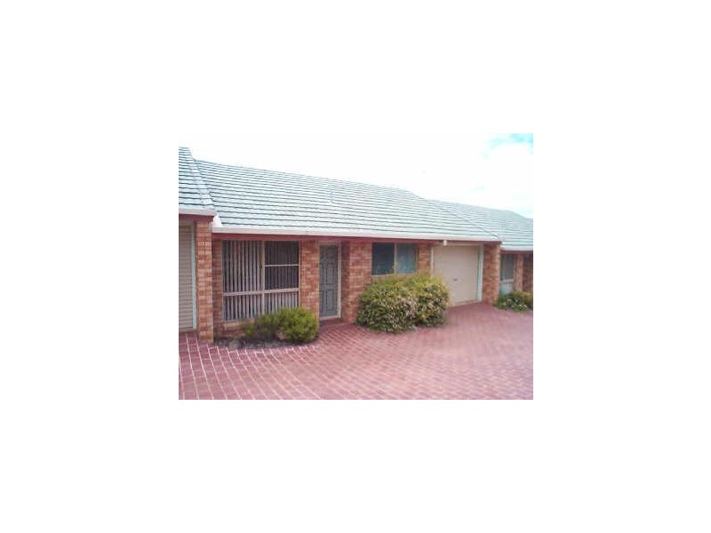 5/299 James Street, Newtown QLD 4350