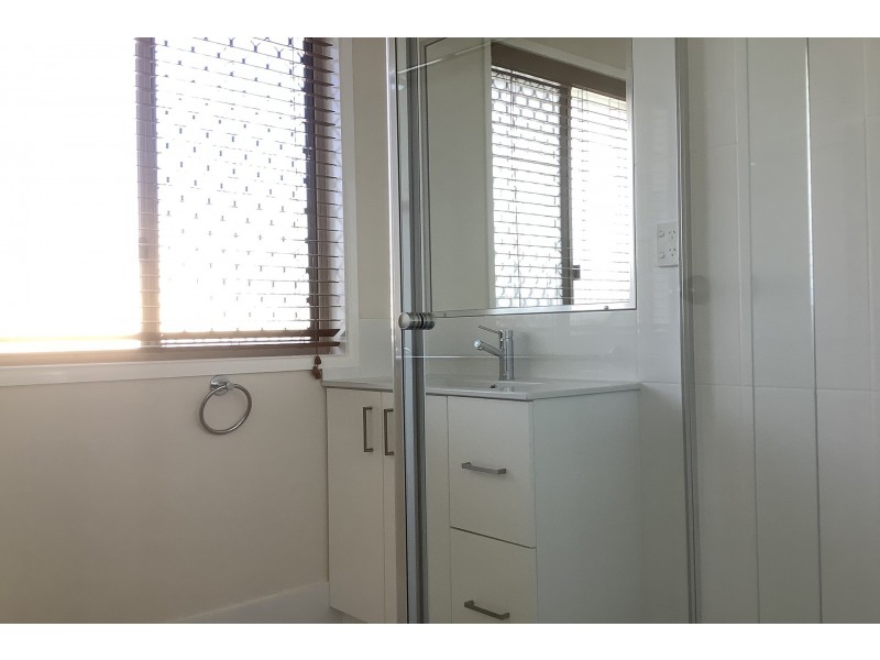 44 Liquidambar Street, Glenvale QLD 4350