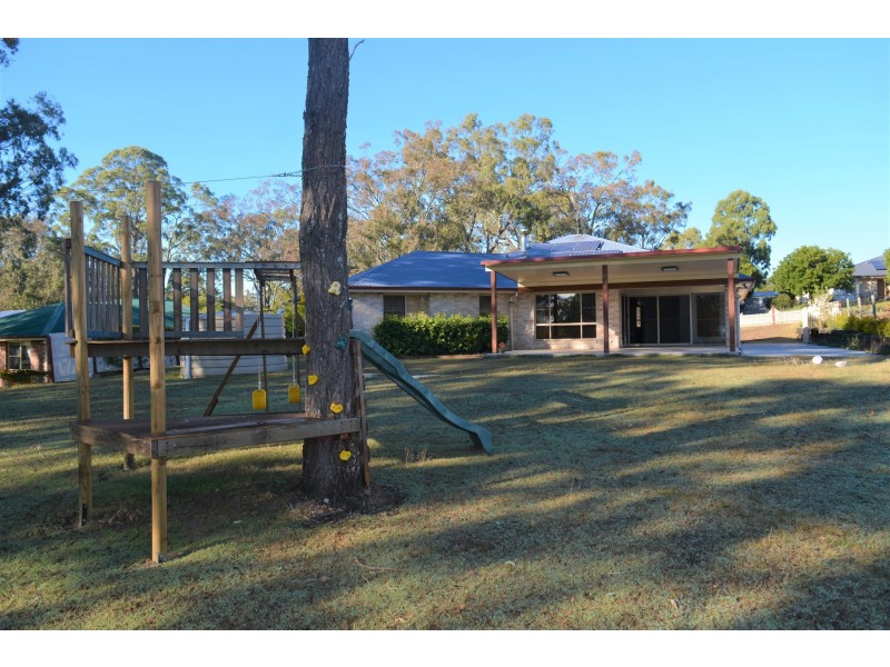 29 Highland Park Road, Meringandan West QLD 4352