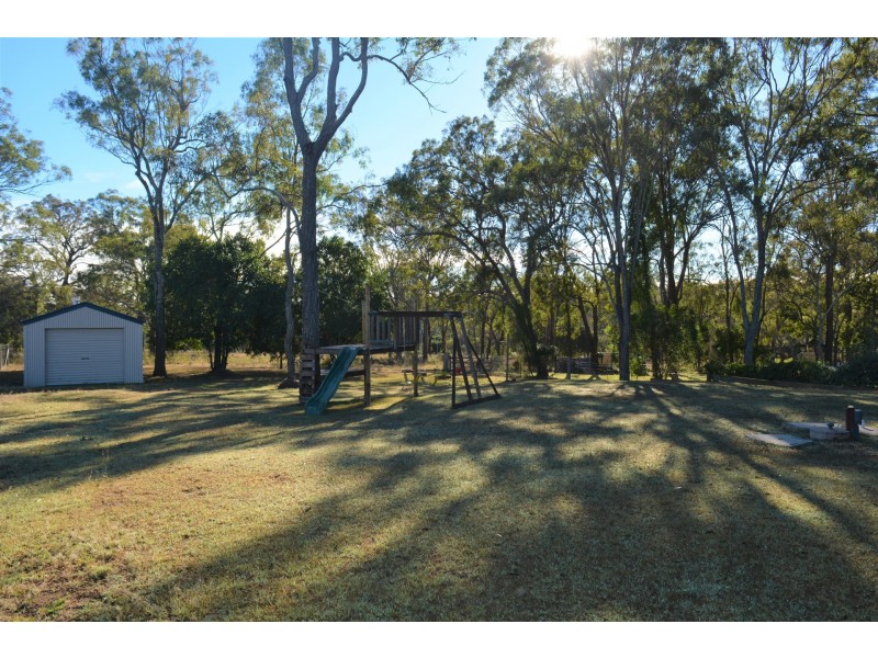 29 Highland Park Road, Meringandan West QLD 4352