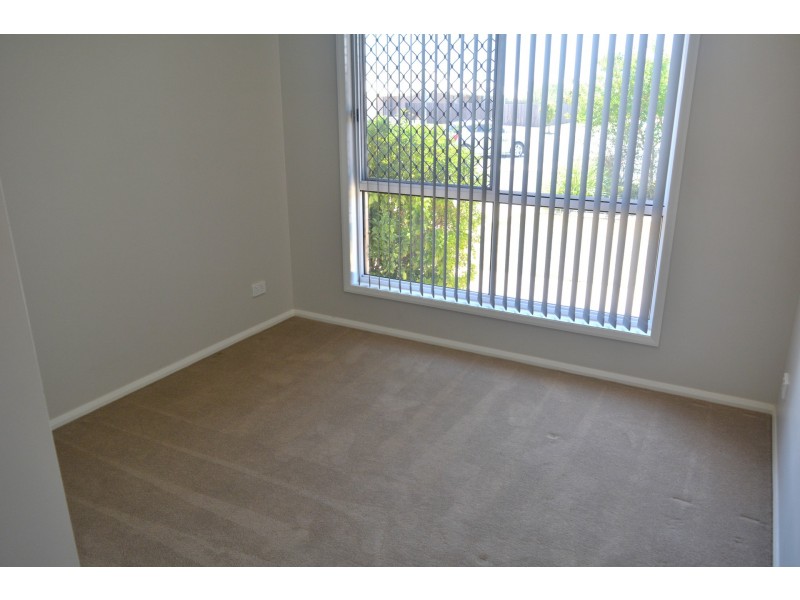 1/1 Chainey Court, Glenvale QLD 4350