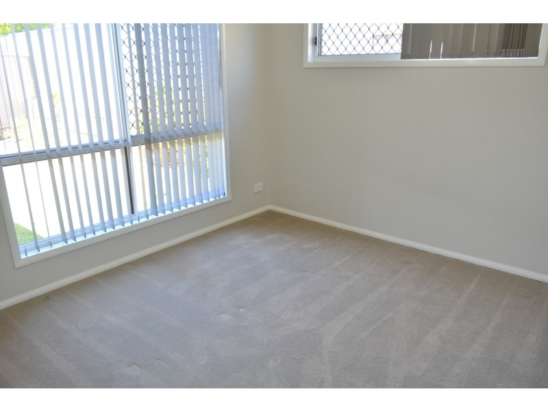 1/1 Chainey Court, Glenvale QLD 4350