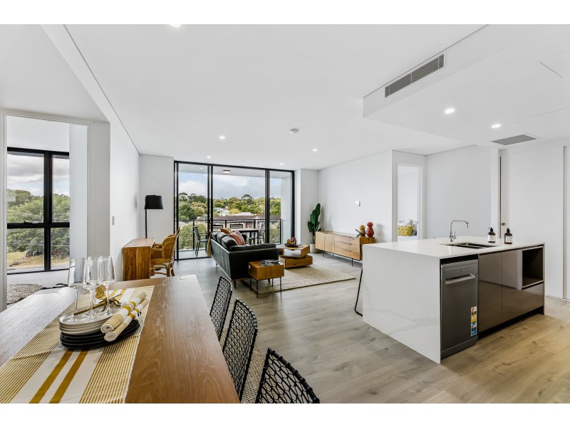 302/677 Ruthven Street, South Toowoomba QLD 4350