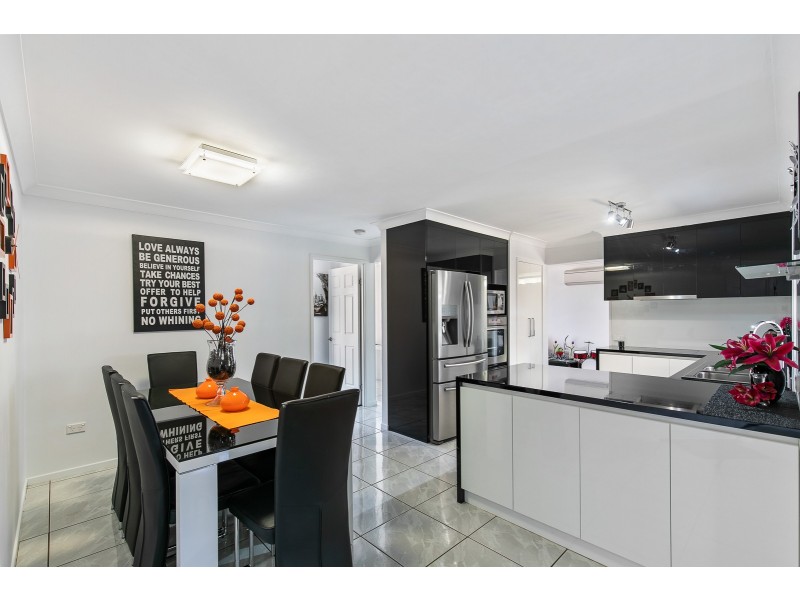 19 Biscay Street, Glenvale QLD 4350