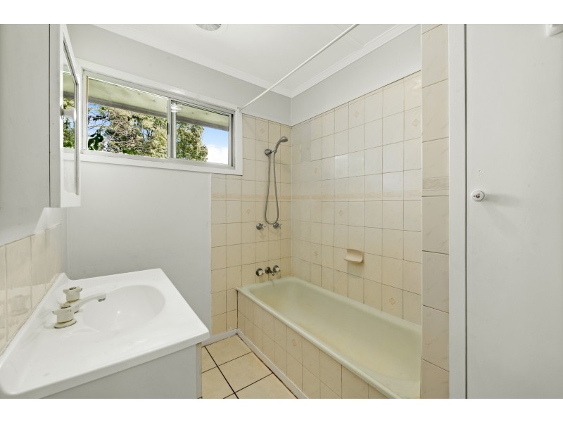 10 Tyack Street, Newtown QLD 4350