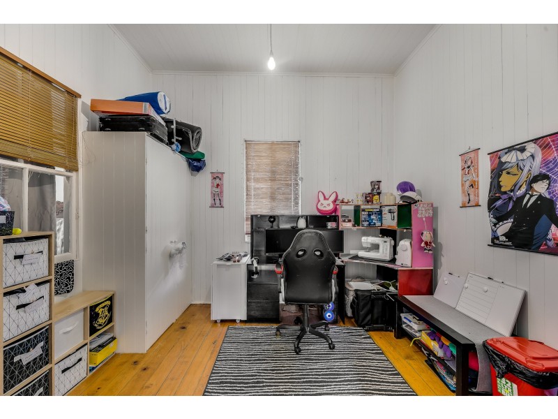 12 Swallow Court, Newtown QLD 4350